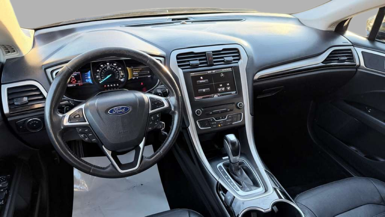 Ford Fusion 4dr Sdn SE AWD 2016