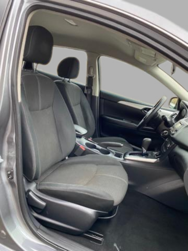 Nissan Sentra SV CVT 2018