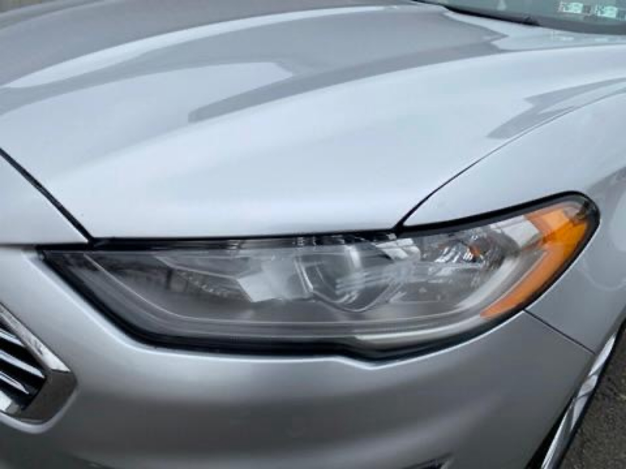 Ford Fusion Hybrid SE FWD 2019