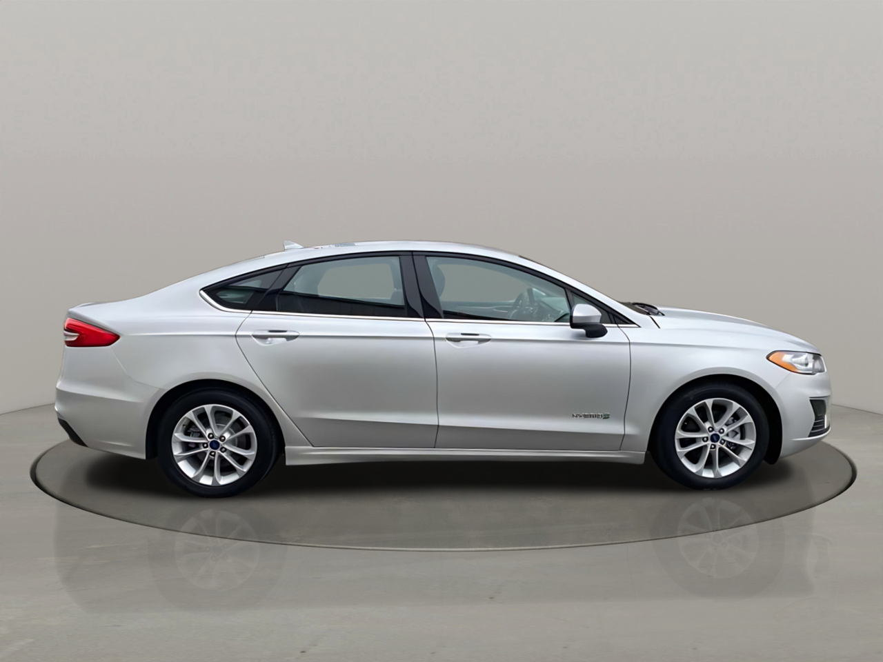 Ford Fusion Hybrid SE FWD 2019