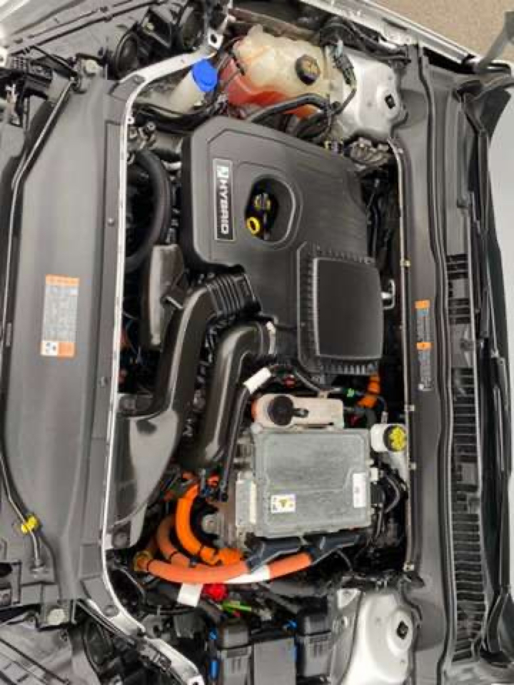 Ford Fusion Hybrid SE FWD 2019