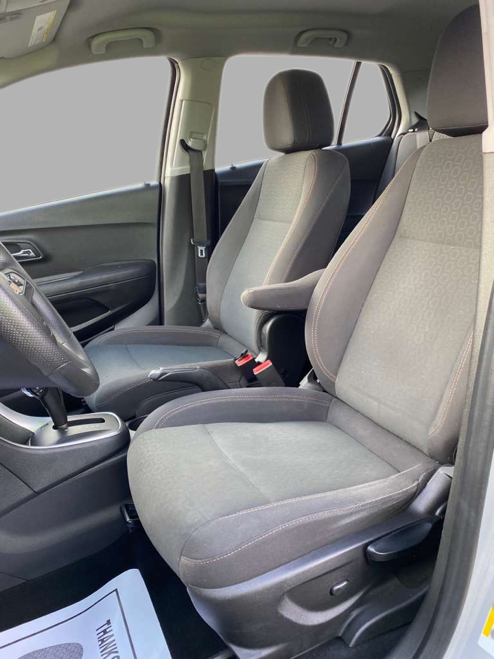Chevrolet Trax FWD 4dr LS 2019