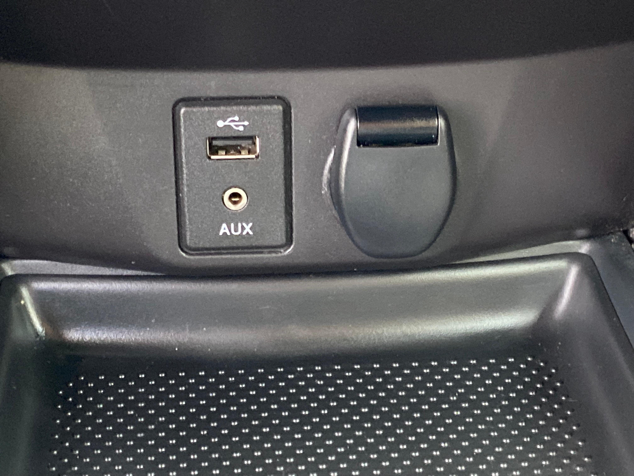 Nissan Rogue AWD 4dr SV 2016