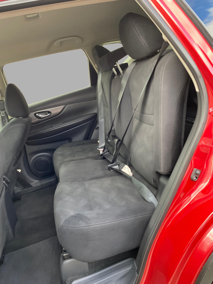 Nissan Rogue AWD 4dr SV 2016