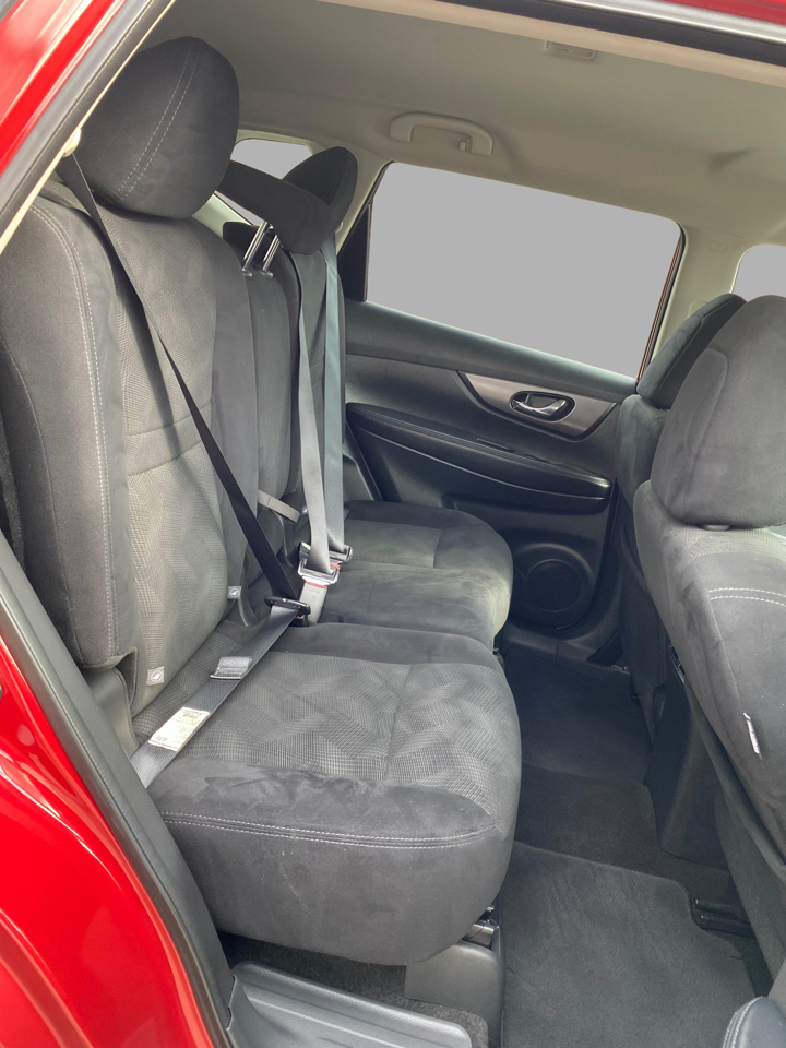 Nissan Rogue AWD 4dr SV 2016