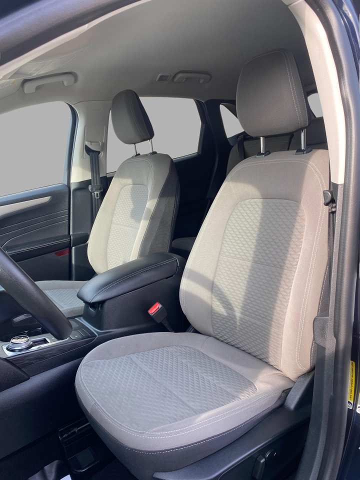 Ford Escape SE Hybrid FWD 2021