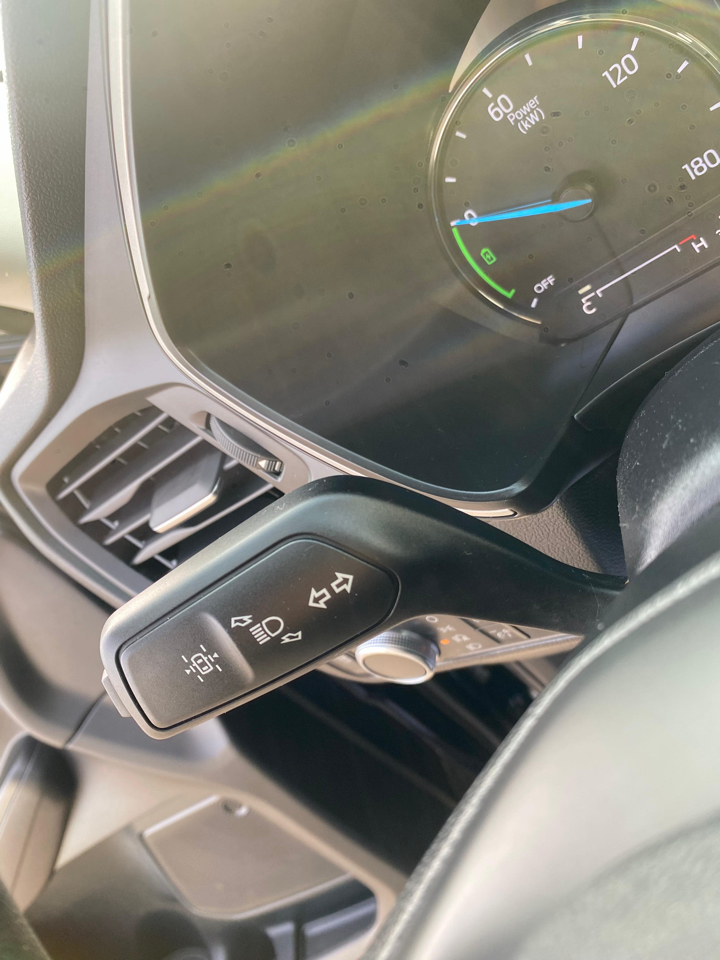 Ford Escape SE Hybrid FWD 2021