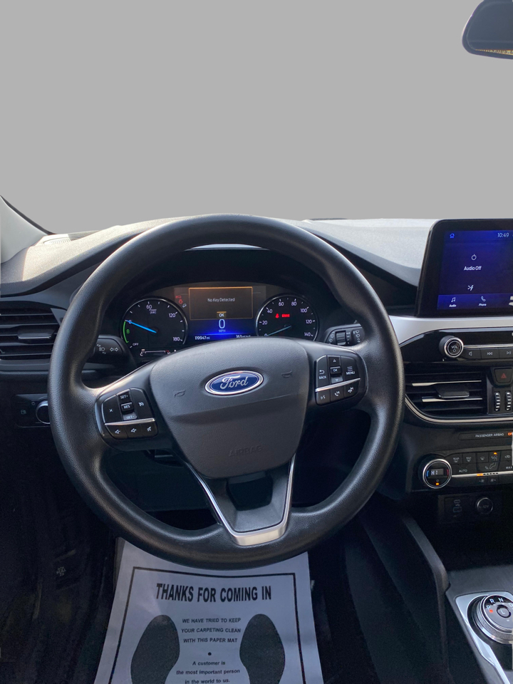 Ford Escape SE Hybrid FWD 2021