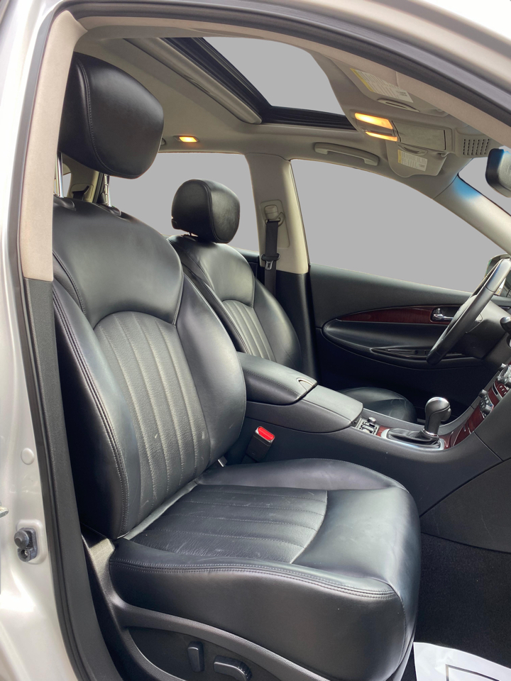 Infiniti QX50 AWD 2017