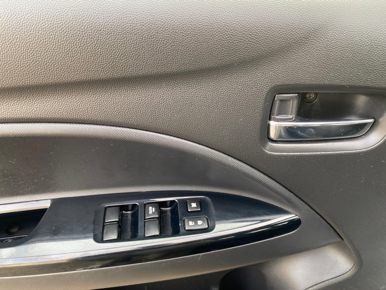 Mitsubishi Mirage G4 SE CVT 2020