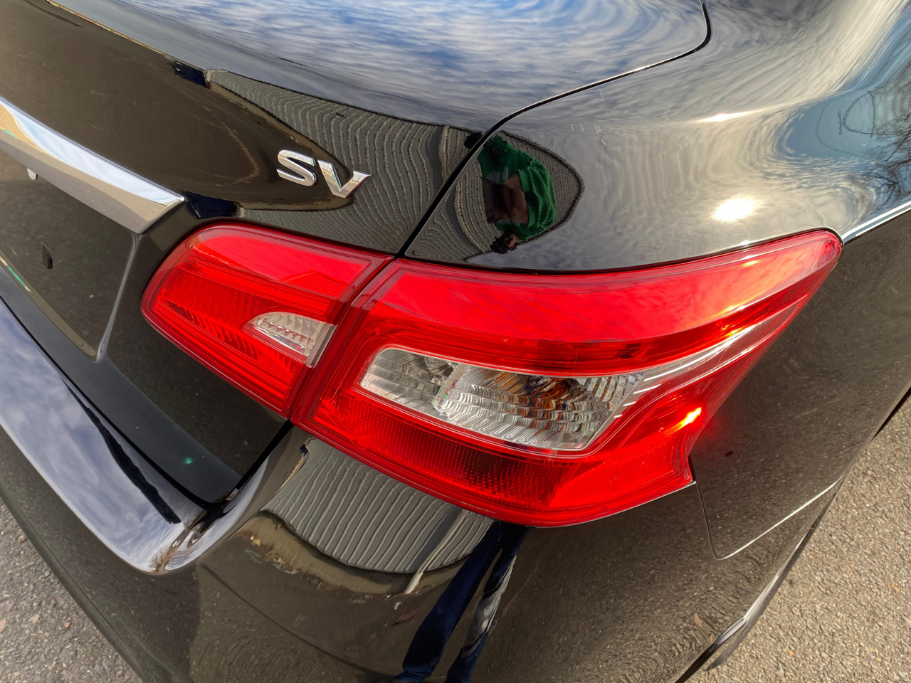 Nissan Sentra SV 4D Sedan 2019