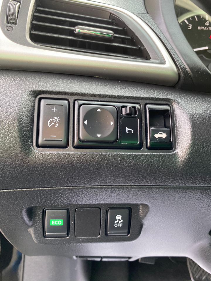 Nissan Sentra SV 4D Sedan 2019