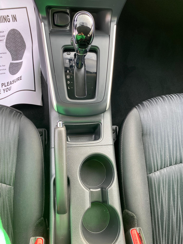 Nissan Sentra SV 4D Sedan 2019