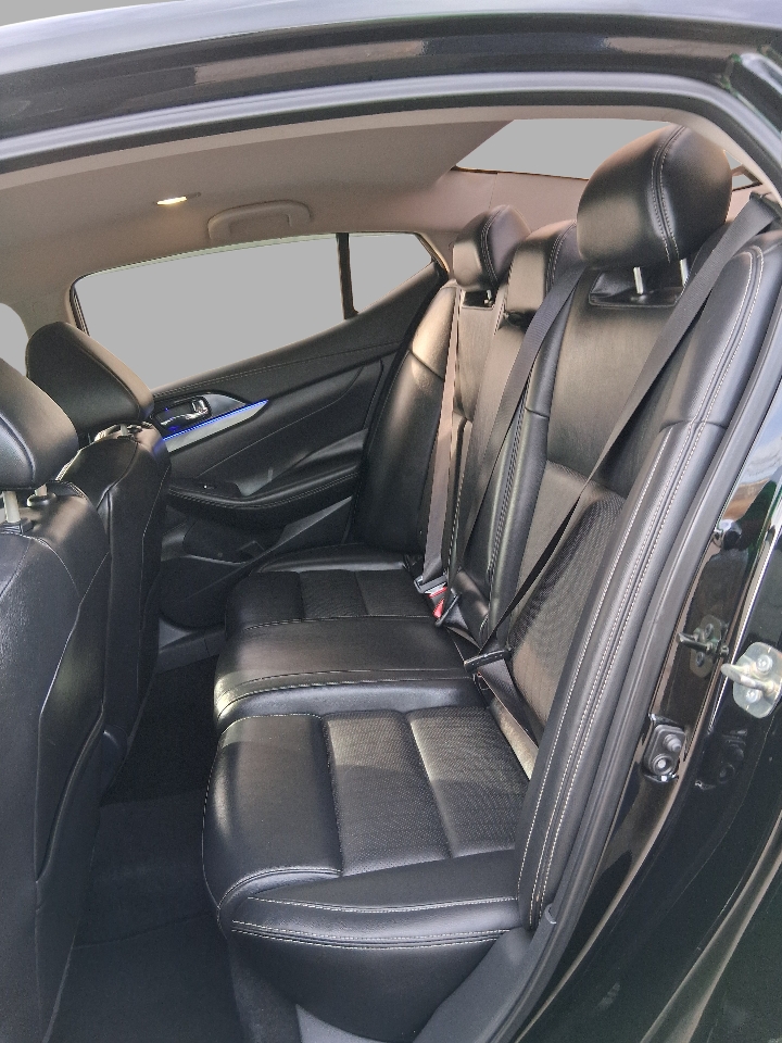 Nissan Maxima SV 3.5L 2018