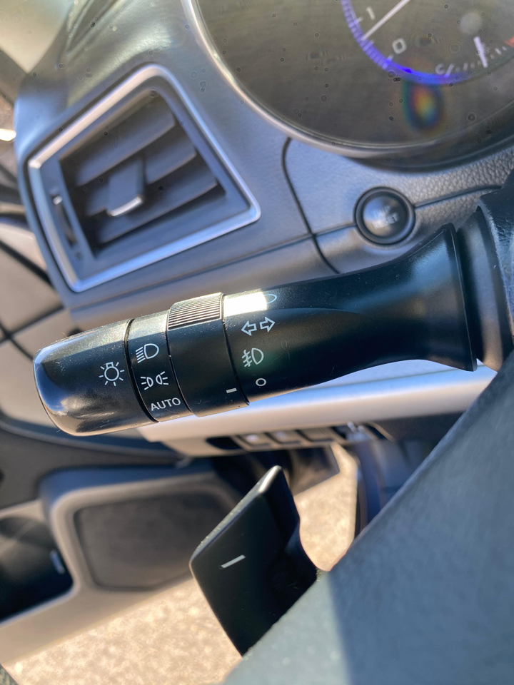 Subaru Legacy 4dr Sdn 2.5i Premium PZEV 2015