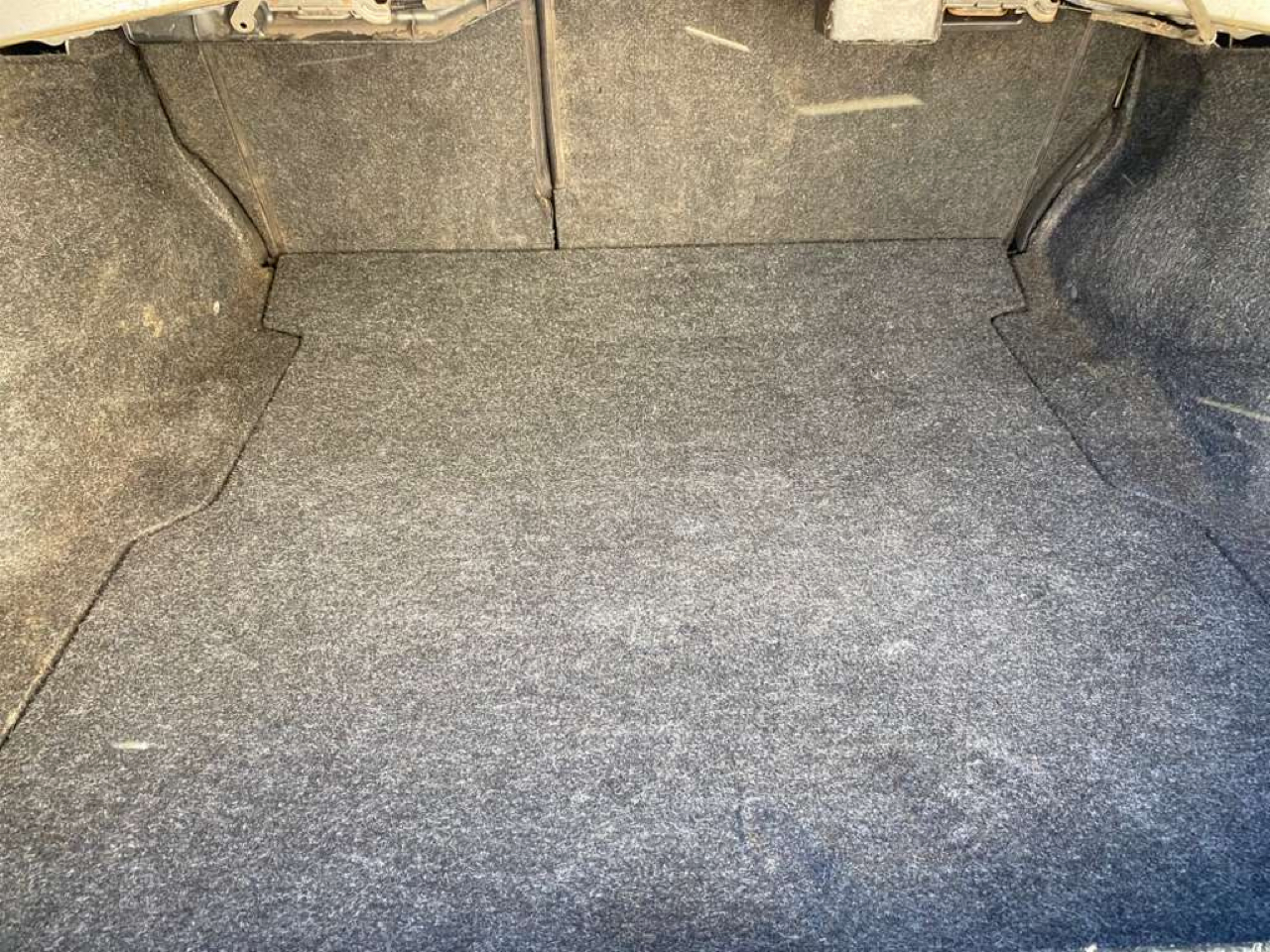 Subaru Legacy 4dr Sdn 2.5i Premium PZEV 2015