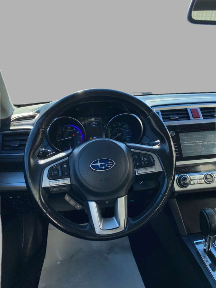 Subaru Legacy 4dr Sdn 2.5i Premium PZEV 2015