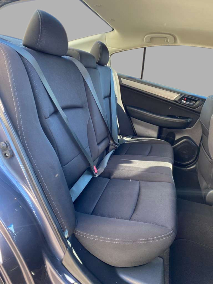 Subaru Legacy 4dr Sdn 2.5i Premium PZEV 2015