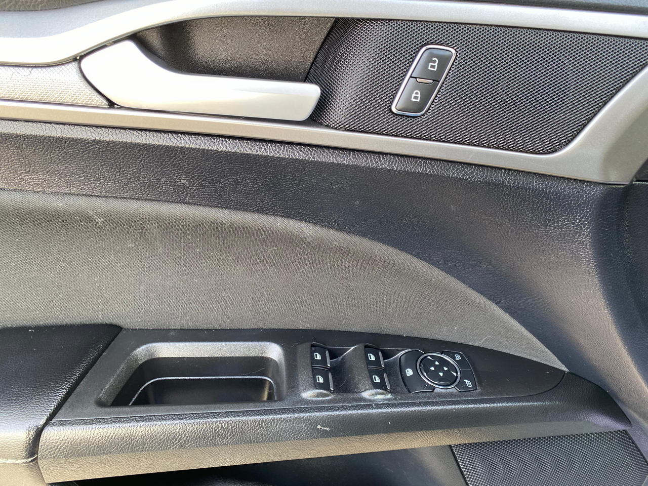 Ford FUSION SE  2020