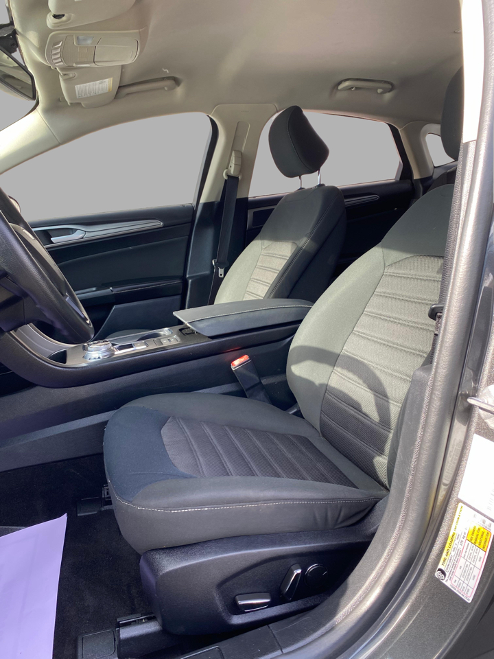 Ford FUSION SE  2020