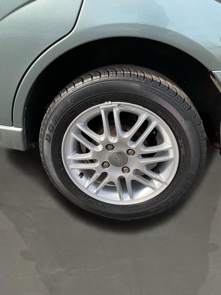 Ford Focus 4dr Wgn ZXW SES 2005