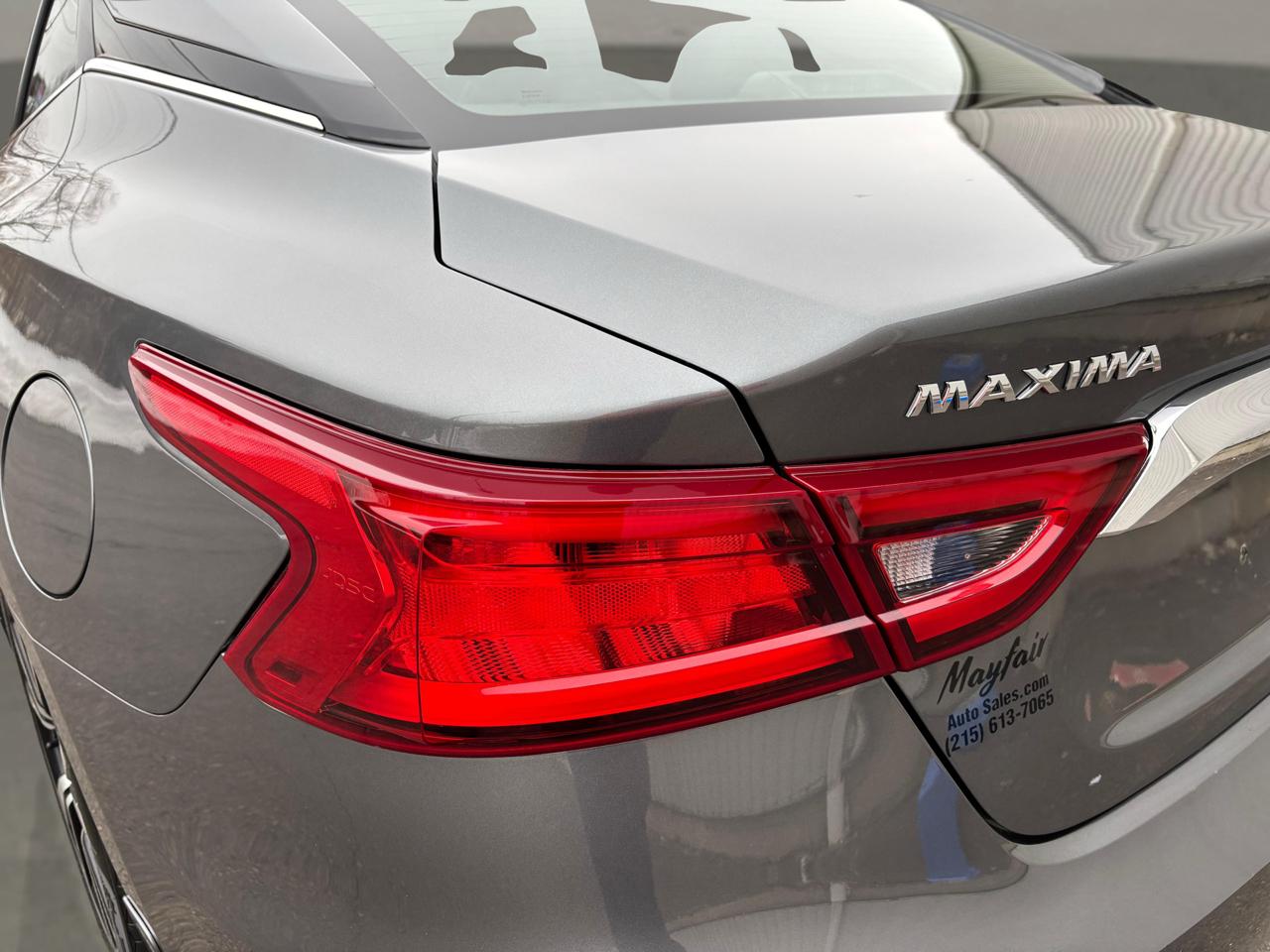 Nissan Maxima  2018