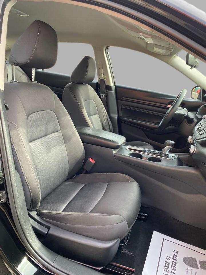 Nissan Altima 2.5 S Sedan 2020