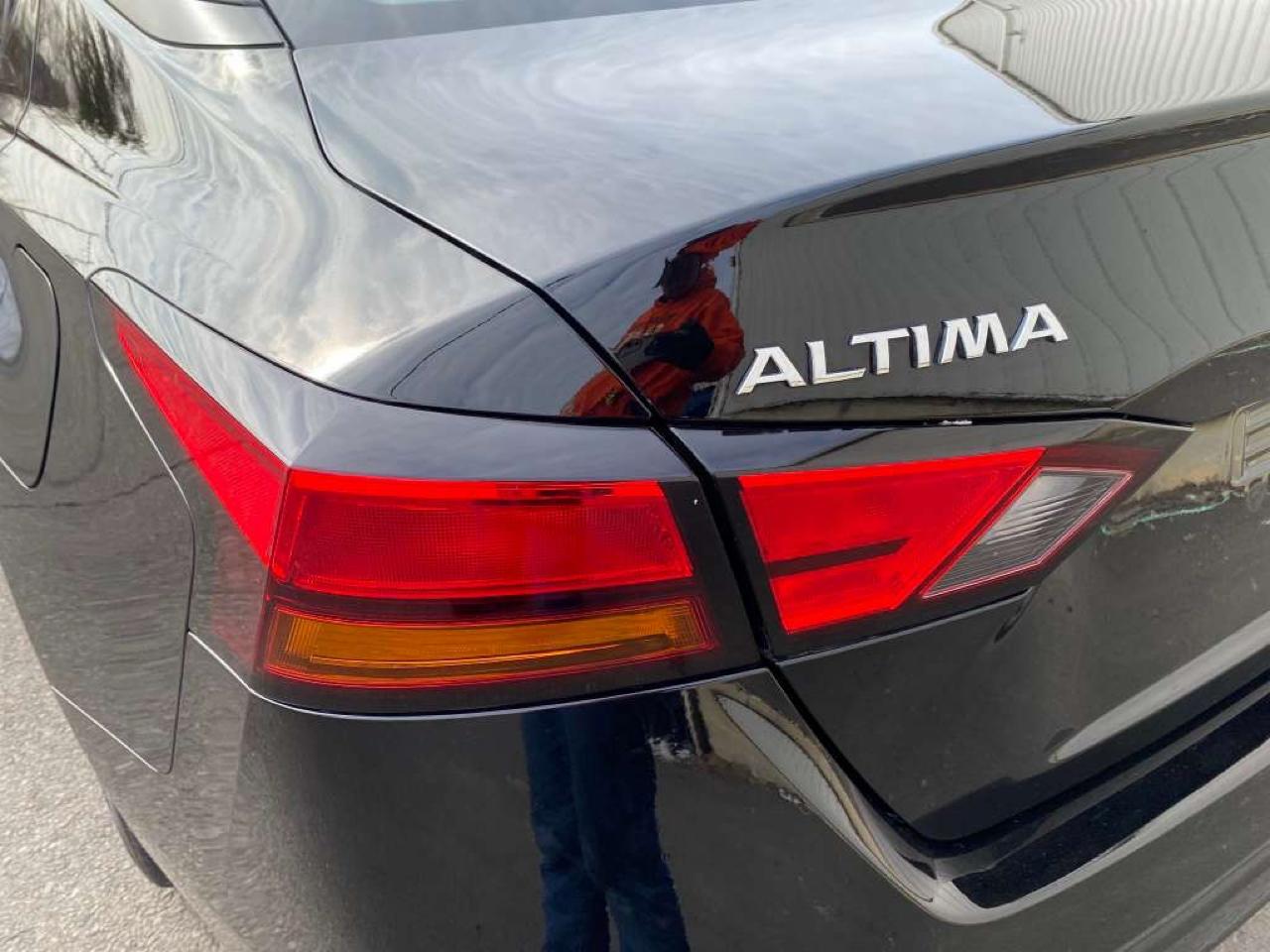 Nissan Altima 2.5 S Sedan 2020