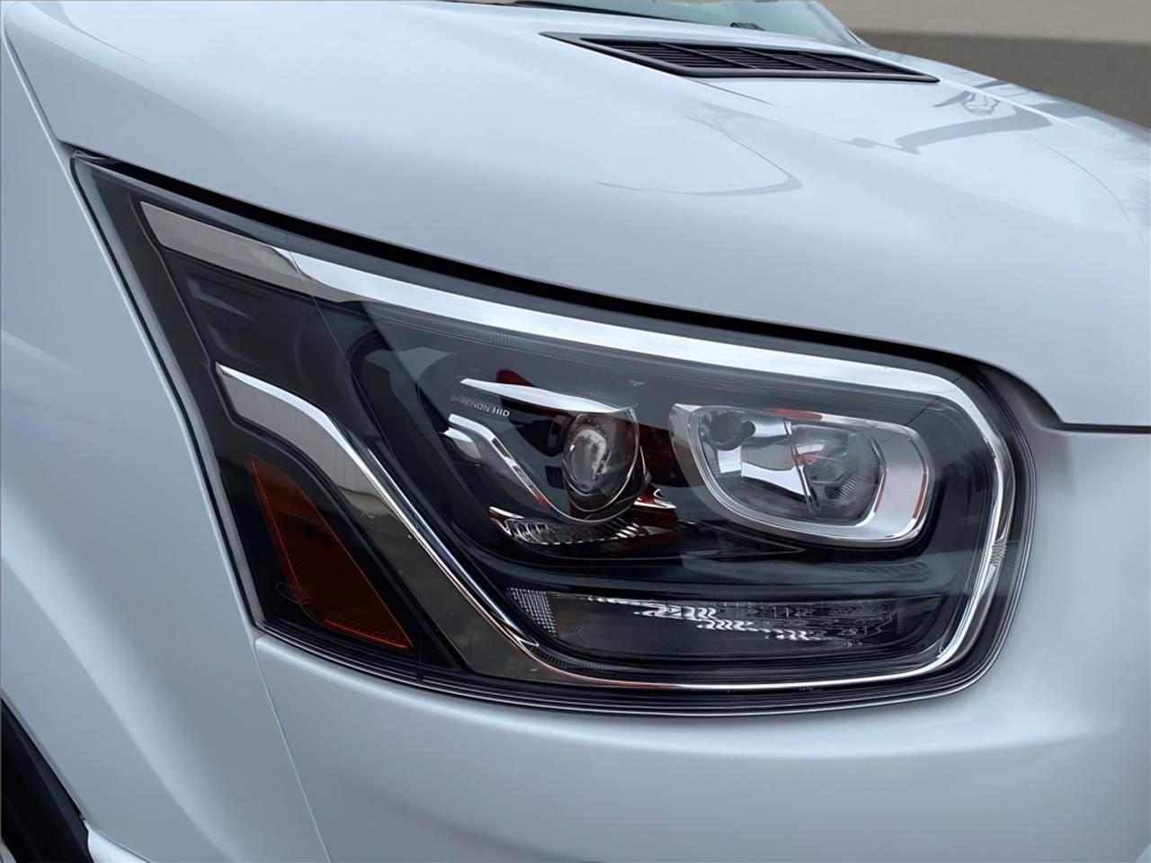 Ford Transit Passenger Wagon T-350 148" Low Roof XLT RWD 2023