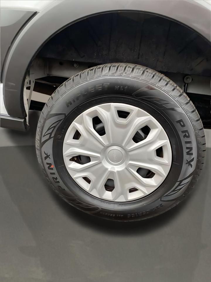 Ford Transit Passenger Wagon T-350 148" Low Roof XLT RWD 2023