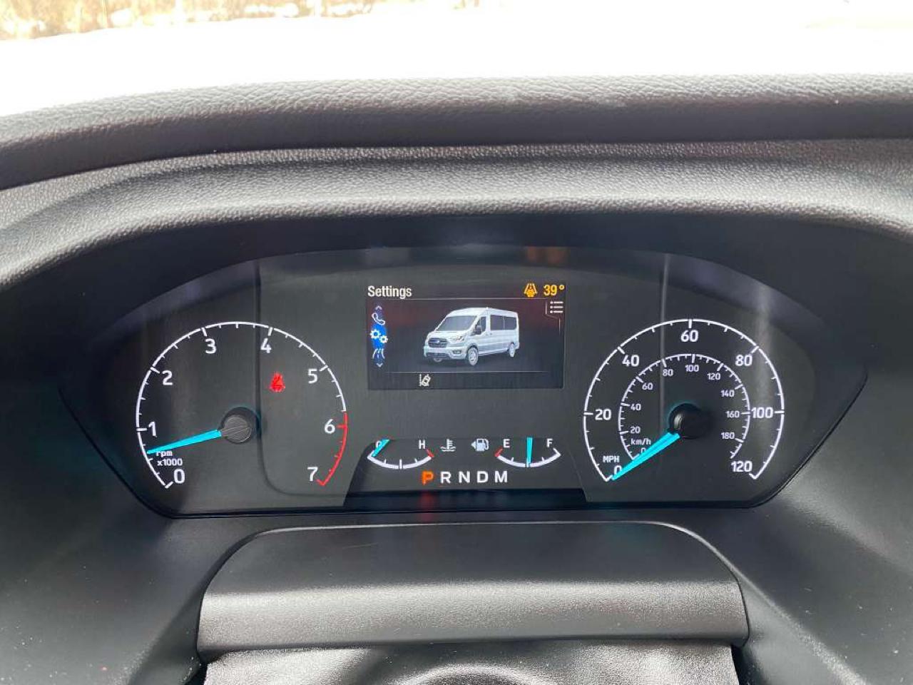 Ford Transit Passenger Wagon T-350 148" Low Roof XLT RWD 2023