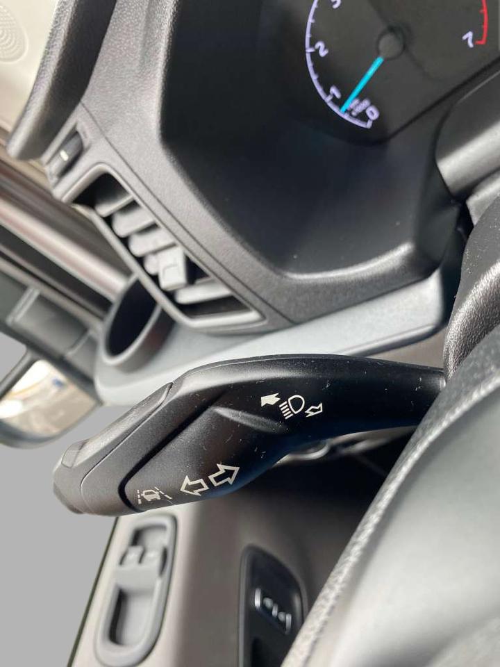 Ford Transit Passenger Wagon T-350 148" Low Roof XLT RWD 2023