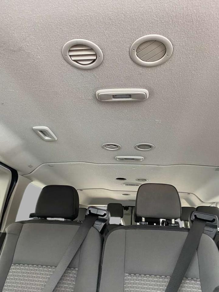 Ford Transit Passenger Wagon T-350 148" Low Roof XLT RWD 2023