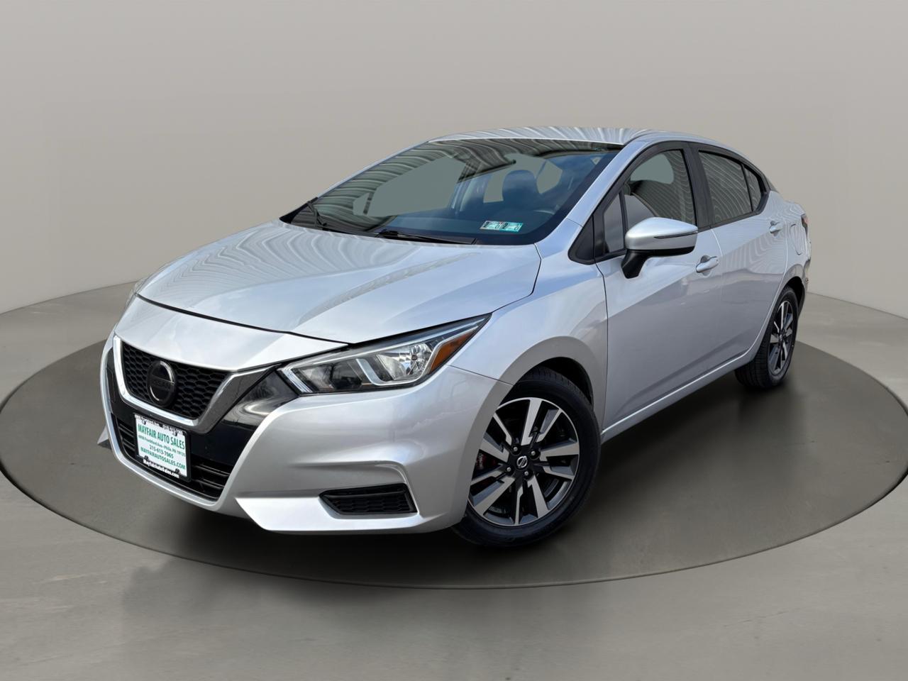 Nissan Versa Sedan  2020