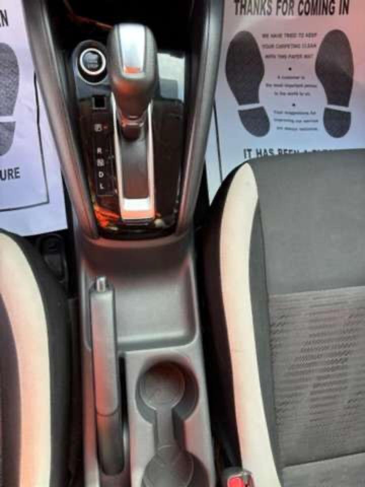 Nissan Versa Sedan  2020
