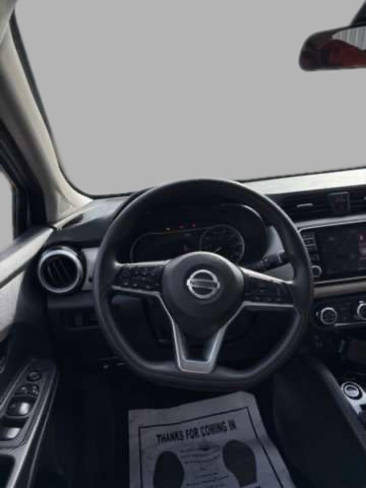Nissan Versa Sedan  2020