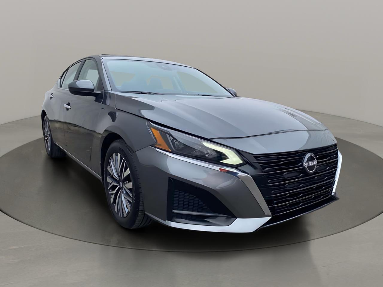 Nissan Altima SV FWD 2025