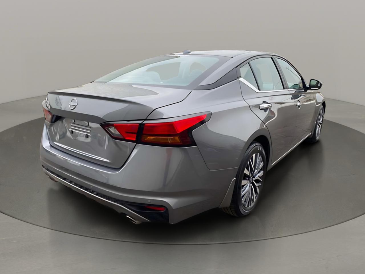 Nissan Altima SV FWD 2025