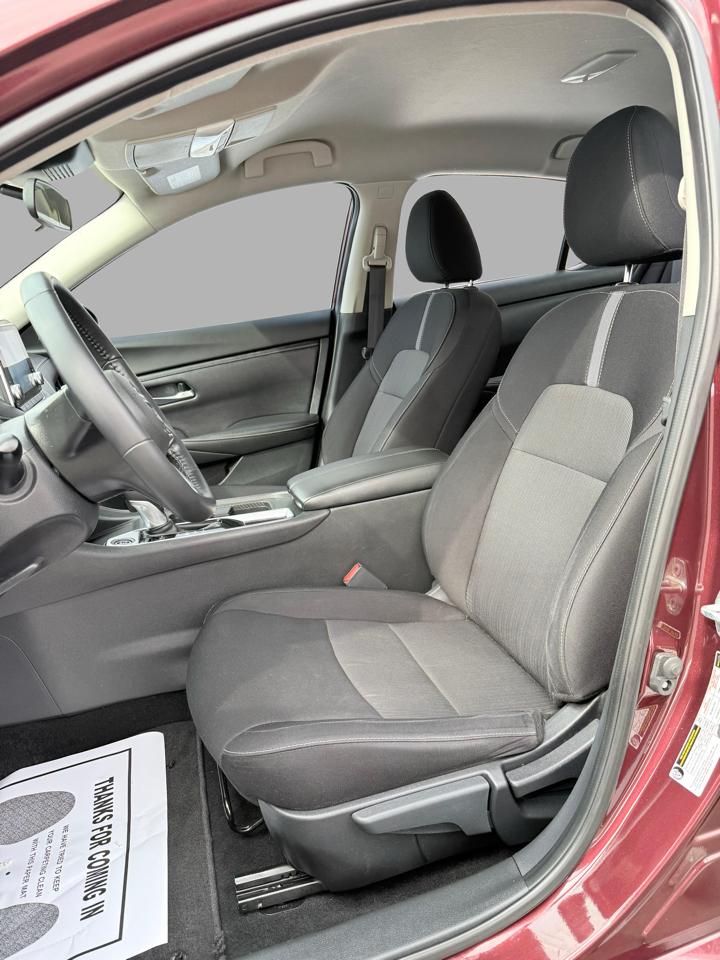 Nissan Sentra SV CVT 2021