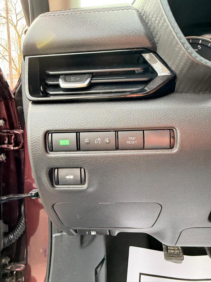 Nissan Sentra SV CVT 2021