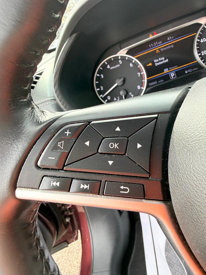 Nissan Sentra SV CVT 2021