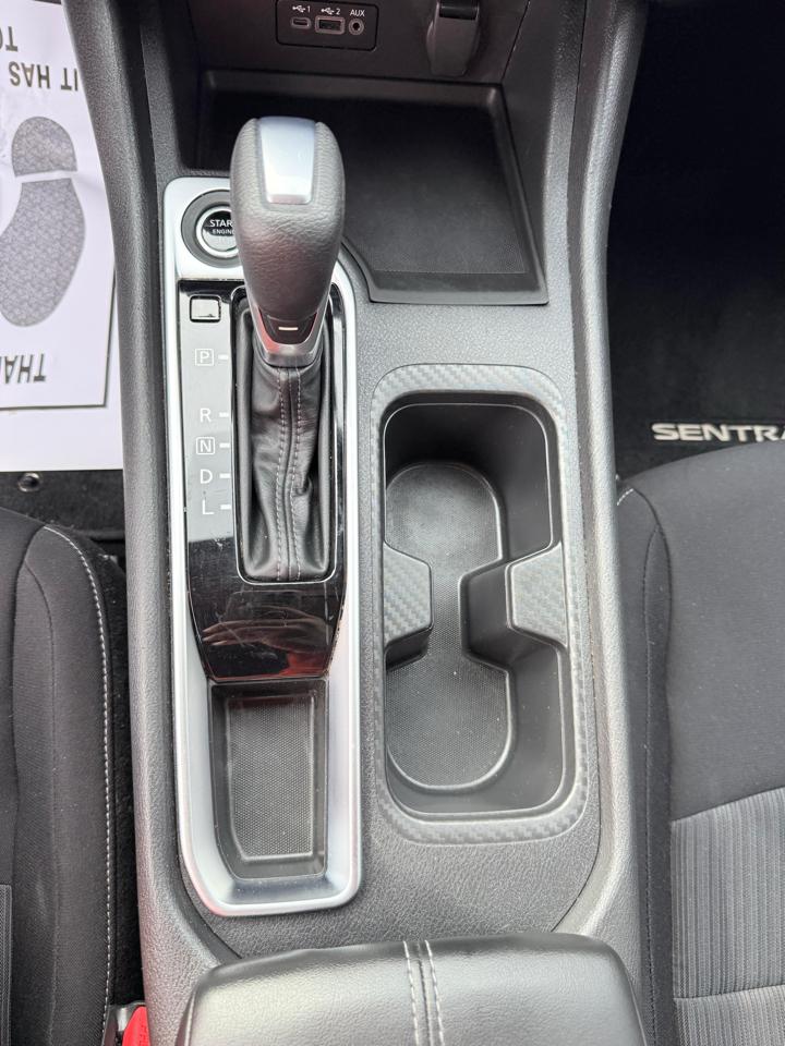 Nissan Sentra SV CVT 2021