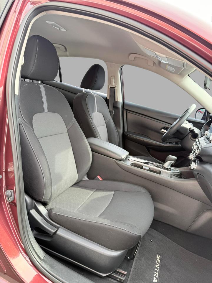 Nissan Sentra SV CVT 2021