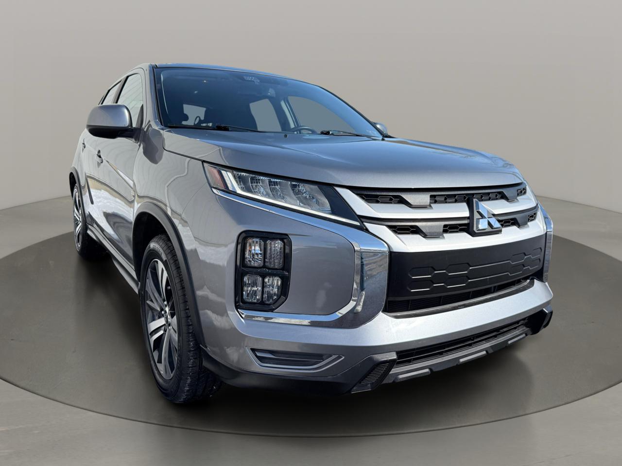 Mitsubishi Outlander Sport ES 2.0 CVT 2021