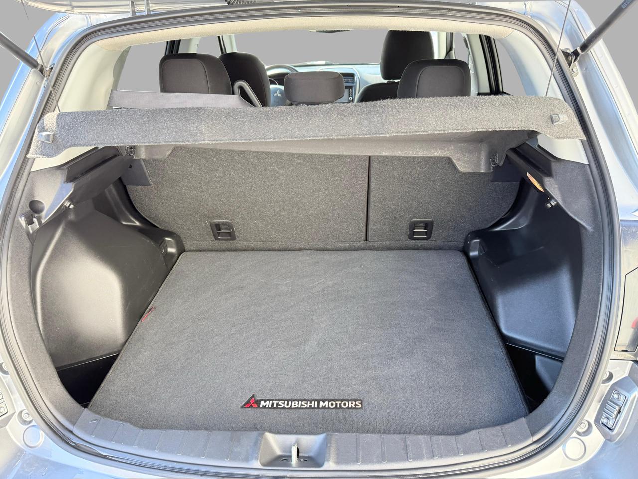 Mitsubishi Outlander Sport ES 2.0 CVT 2021