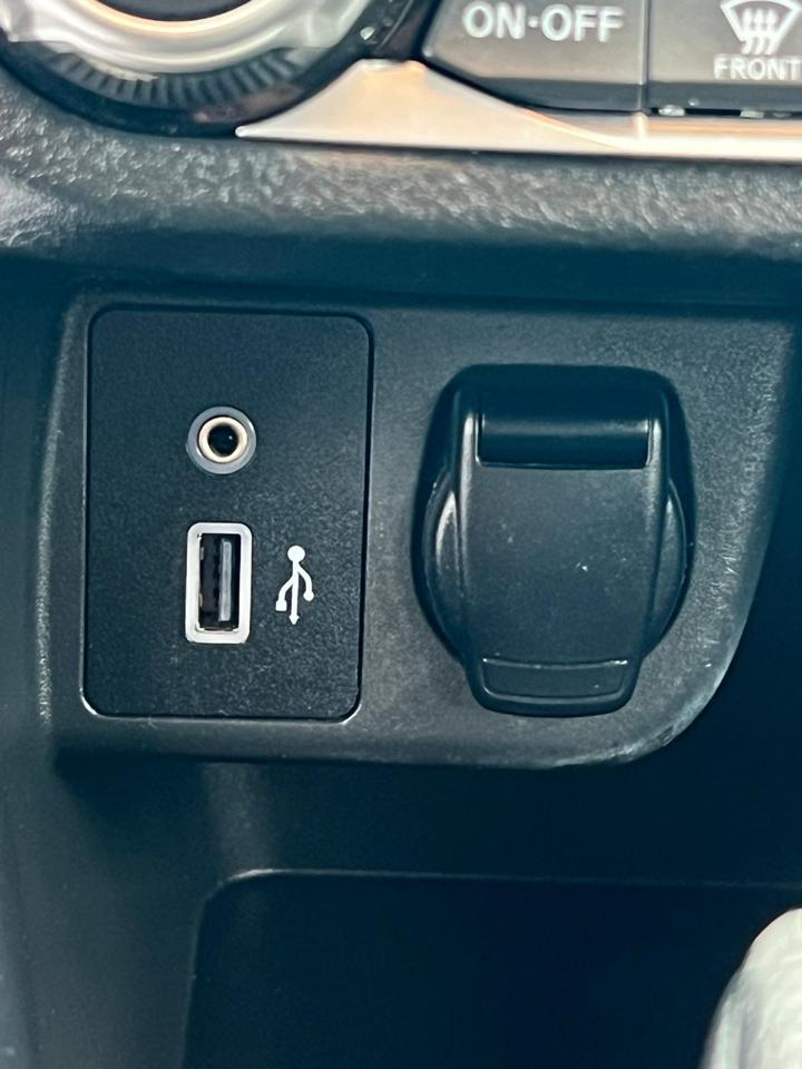 Nissan Versa Sedan  2021