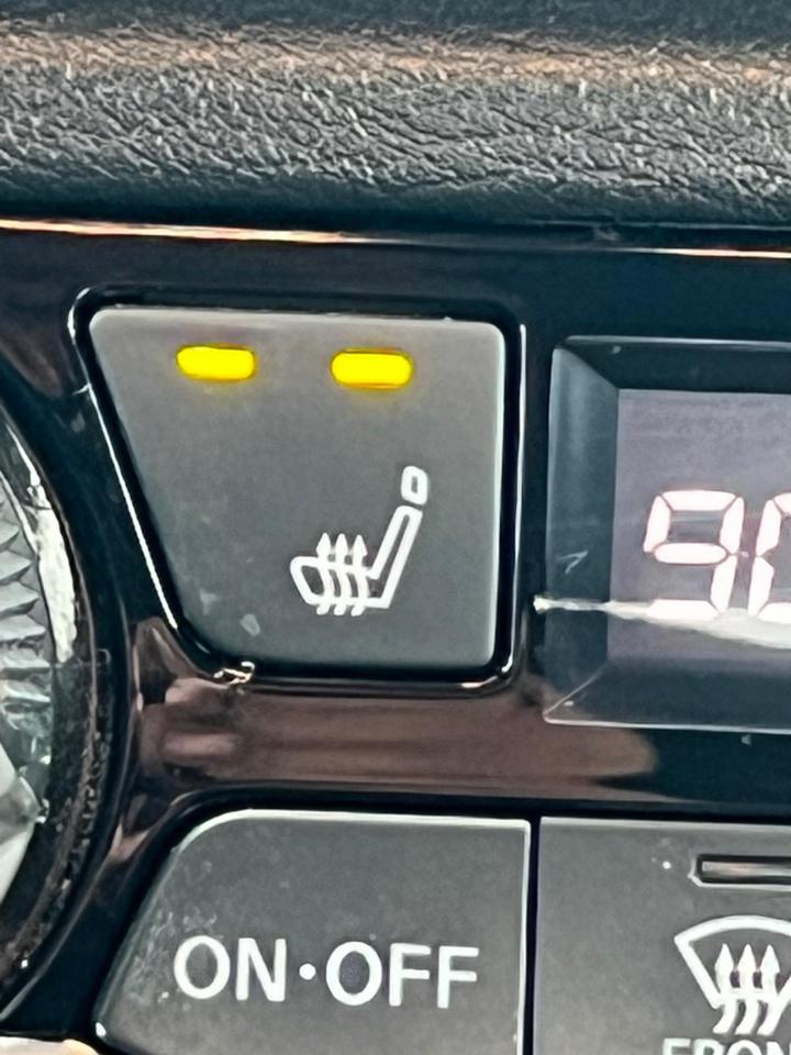 Nissan Versa Sedan  2021