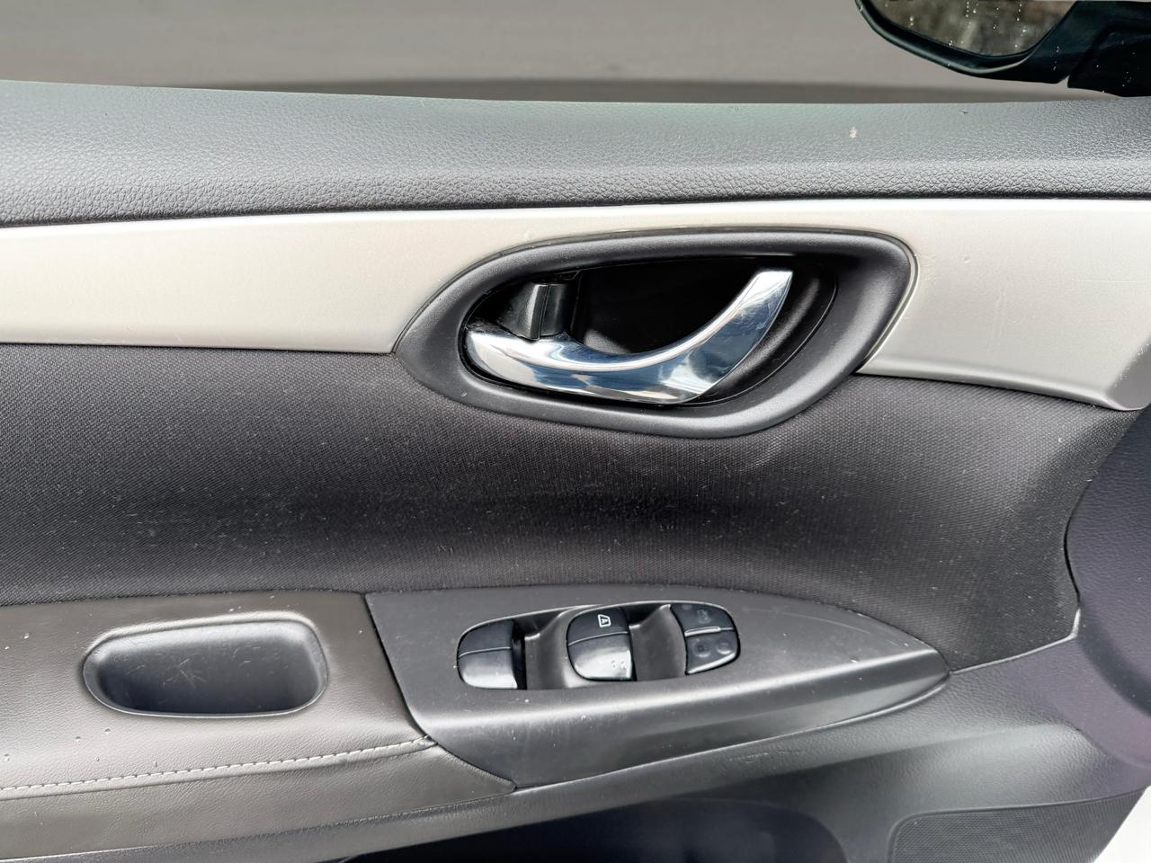 Nissan Sentra S CVT 2019