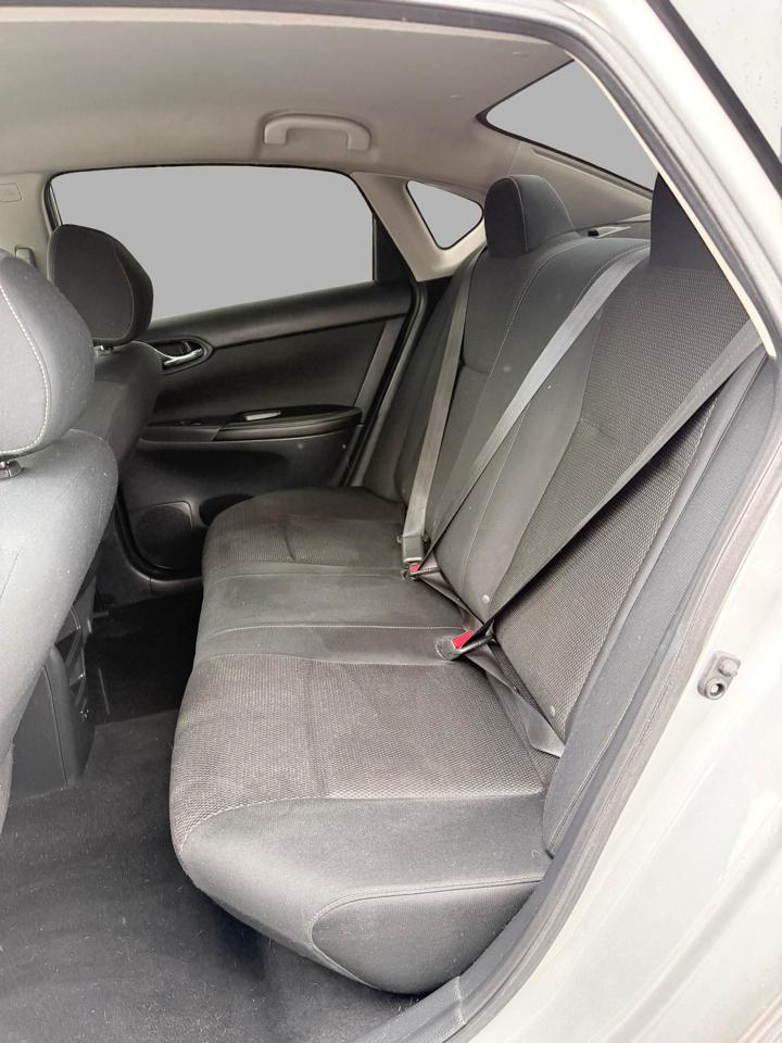 Nissan Sentra S CVT 2019