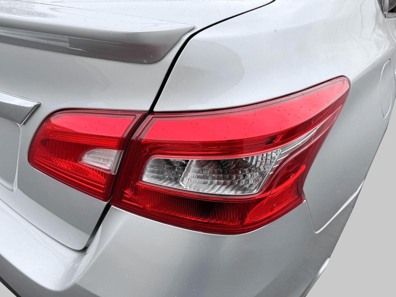 Nissan Sentra S CVT 2019